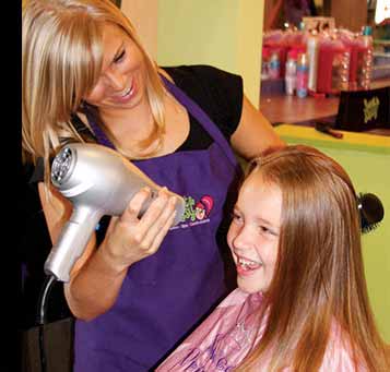 allentown-childrens-hair-salon-woman-blow-drying-girls-hair